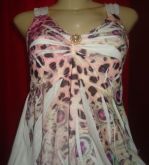 Camiseta Estampada Com Detalhe